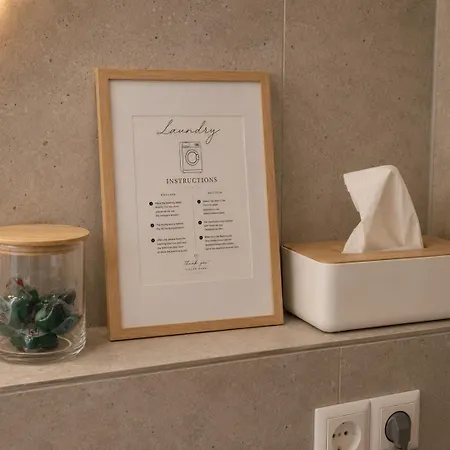 Urbannest Close To Airport And Trade Fair