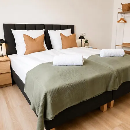 Urbannest Close To Airport And Trade Fair Appartamento Stoccarda