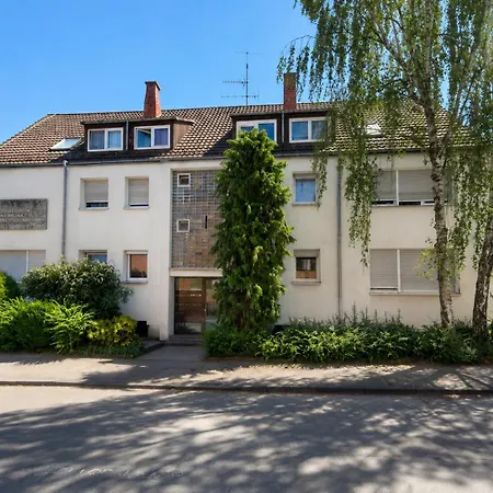 Appartement Urbannest Close To Airport And Trade Fair